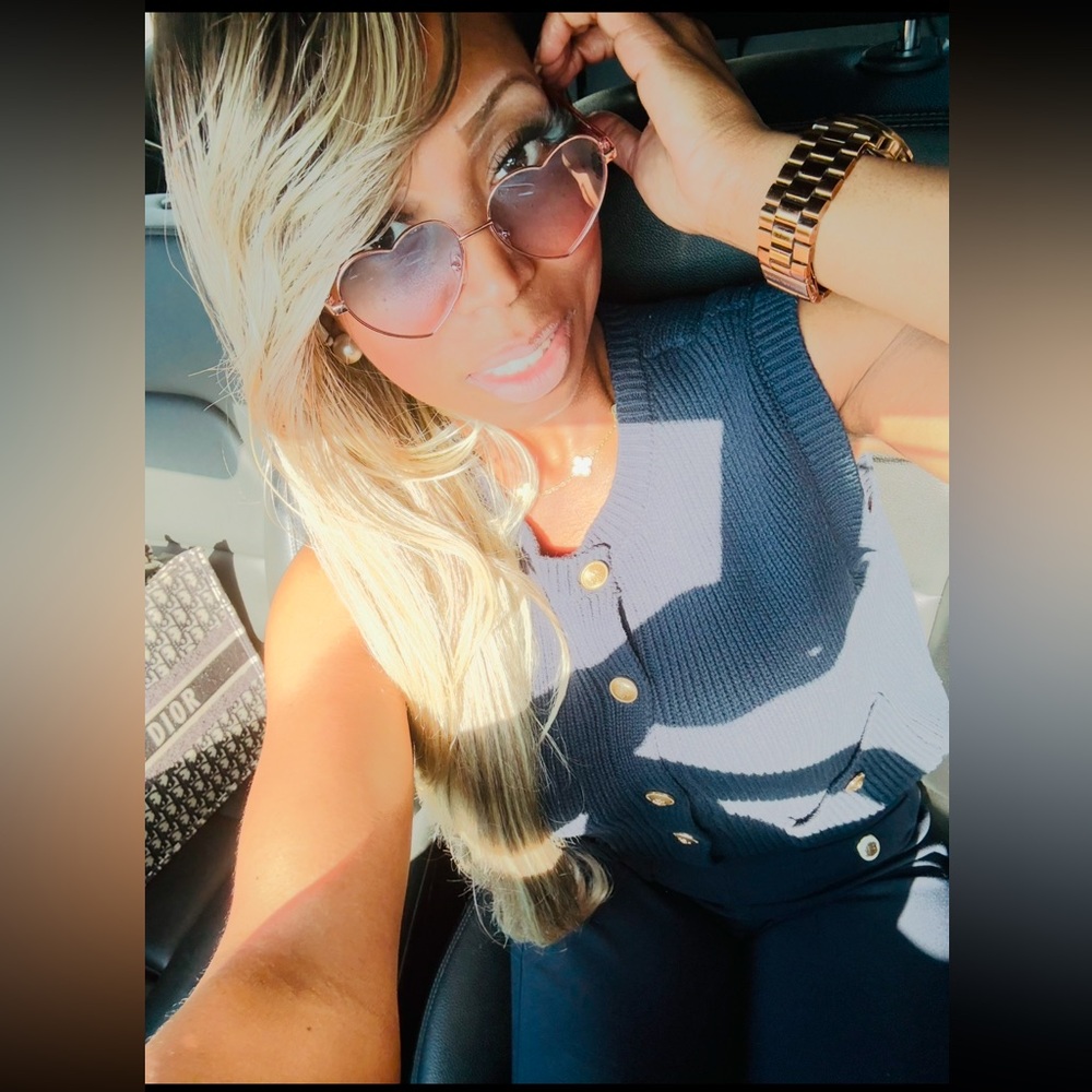 Love 💙 Sick sunglasses 🕶️